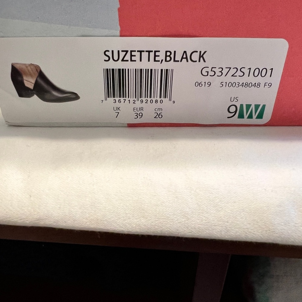 Naturalizer Soul booties black 9W women’s NIB